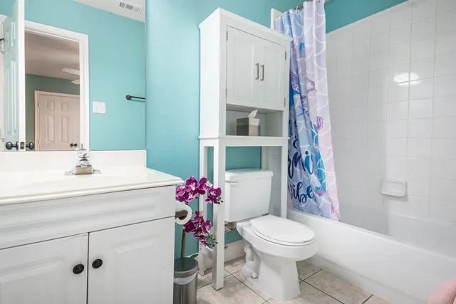 a view of garden with plants