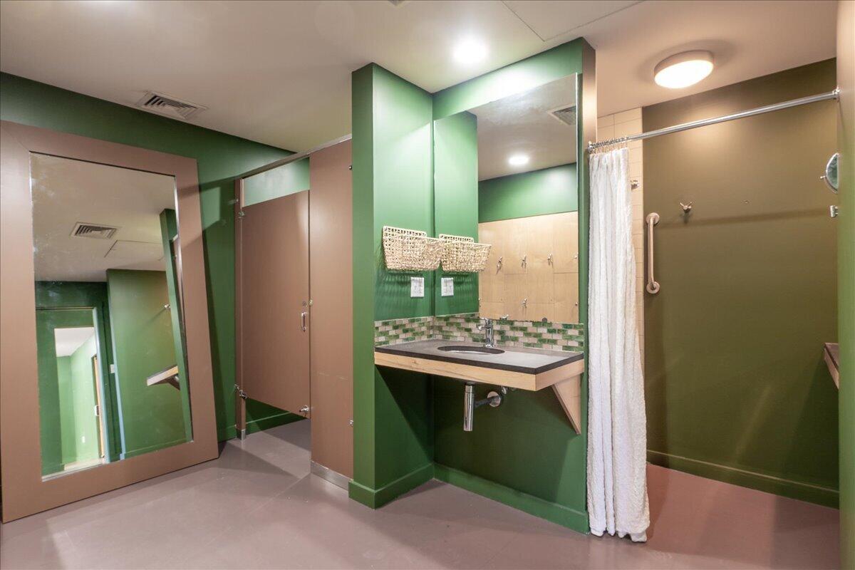453 Main Street, Unit 1 Rockland, ME 04841 - Photo 13 of 49 17-453 Unit 1-17