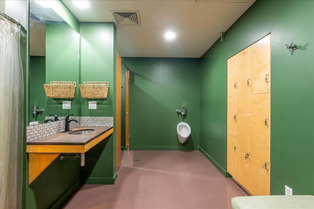 453 Main Street, Unit 1 Rockland, ME 04841 - Photo 15 of 49 23-453 Unit 1-23