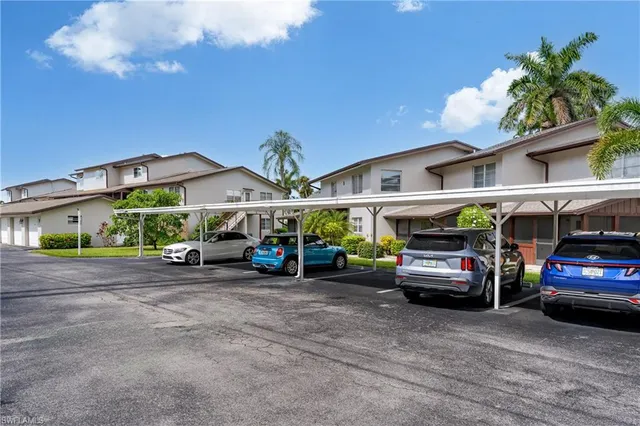 $249,000 | 180 Cypress Way East, Unit B212, Naples, FL 34110