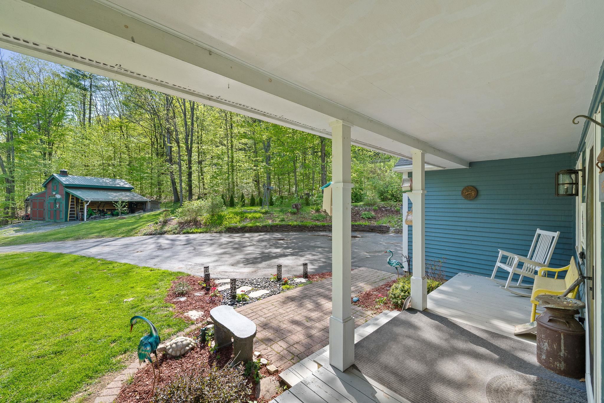 49 Edgewater Terrace Milton, VT 05468 - Photo 12 of 60
