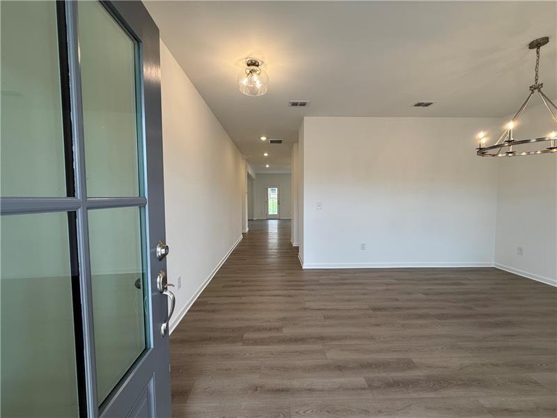 5449 Hargrove Way Flowery Branch, GA 30542 - Photo 2 of 39