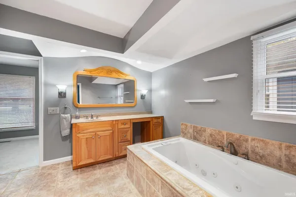 $755,000 | 5259 East Willow Court, Monticello, IN 47960