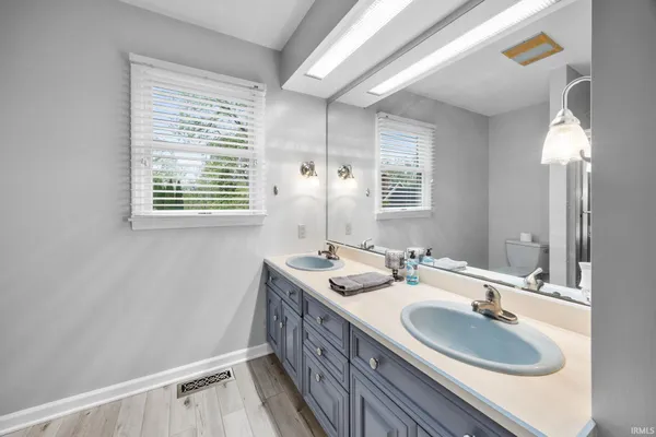 $755,000 | 5259 East Willow Court, Monticello, IN 47960