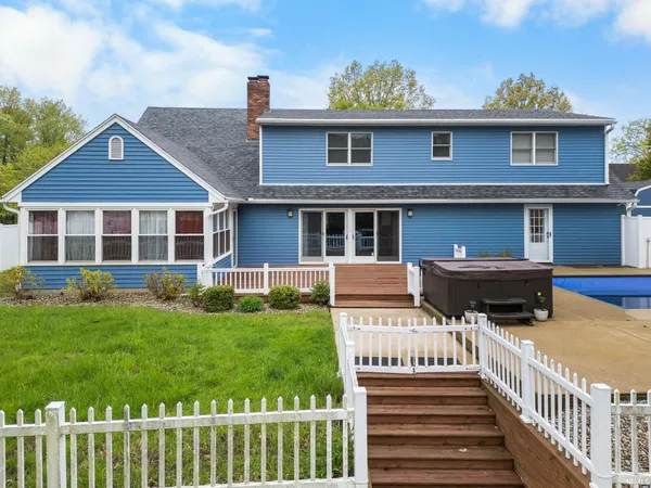 $755,000 | 5259 East Willow Court, Monticello, IN 47960