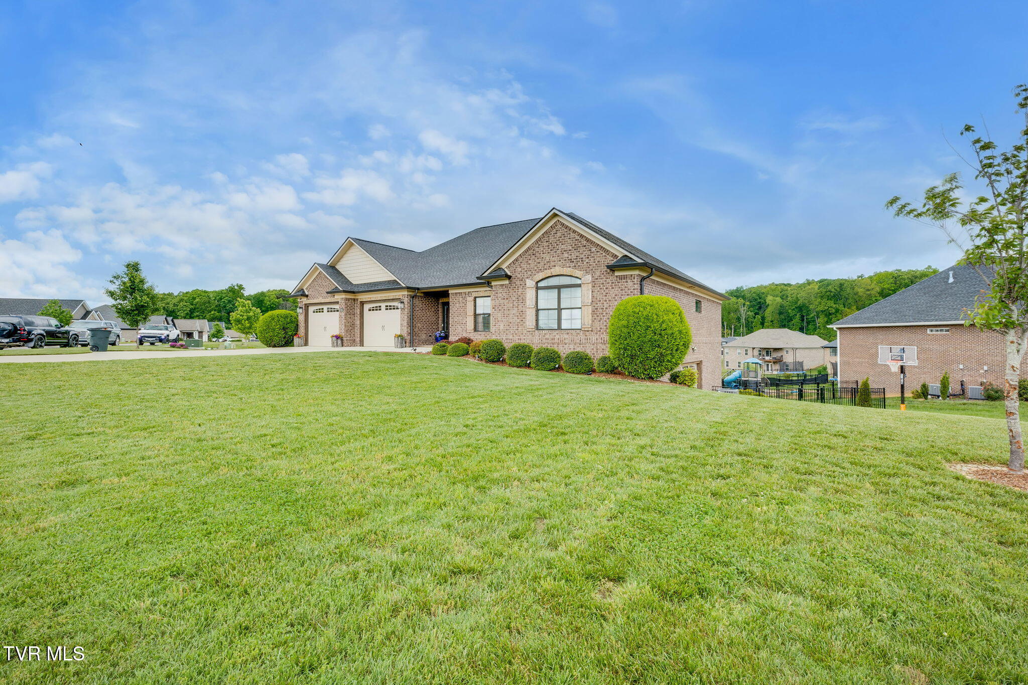3180 Allison Meadows Piney Flats, TN 37686 - Photo 2 of 42 002