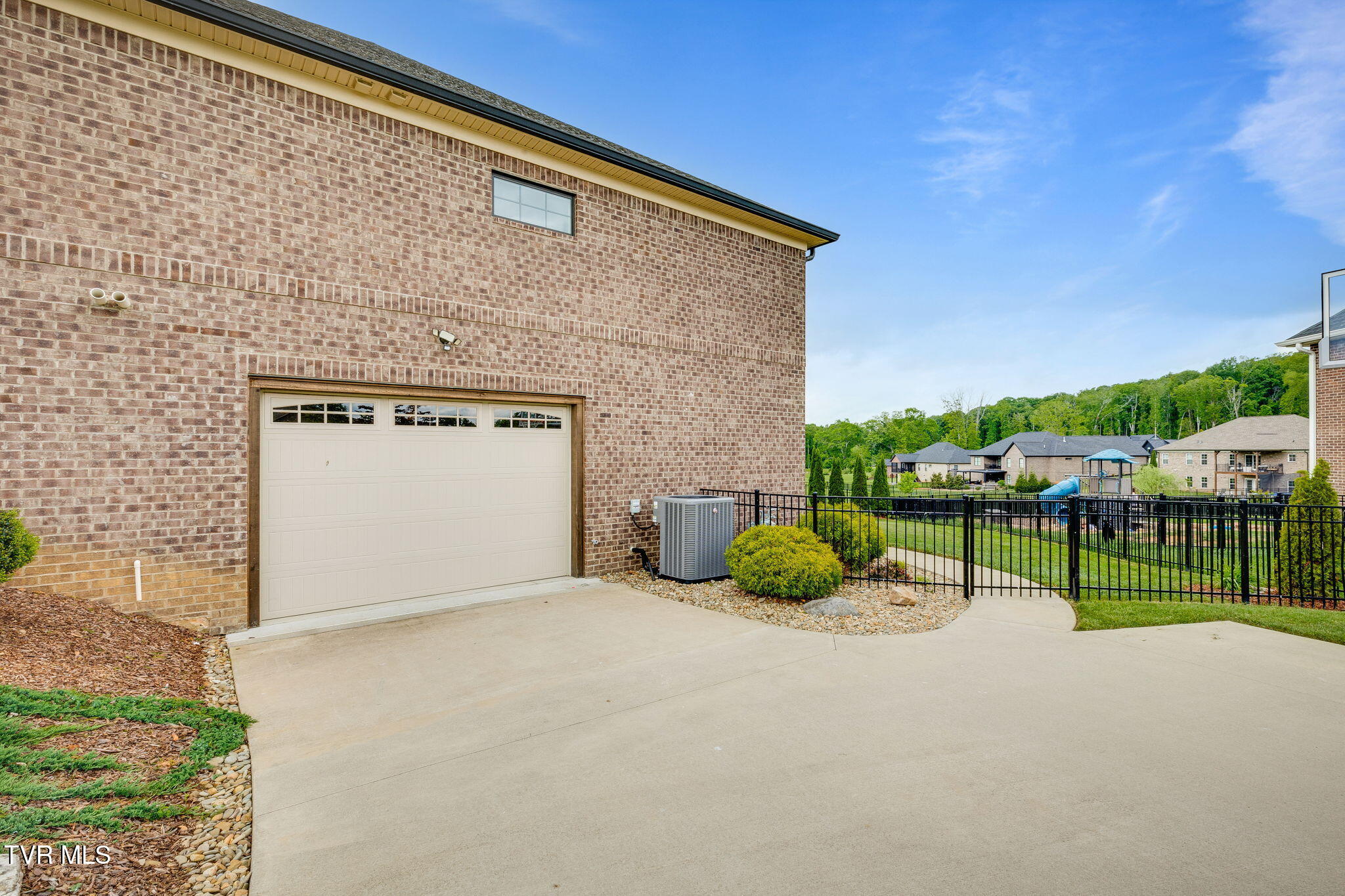 3180 Allison Meadows Piney Flats, TN 37686 - Photo 41 of 42 041