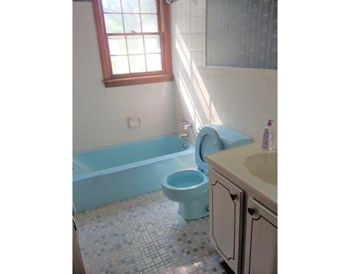 478 Shaker Road Westfield, MA 01085 - Photo 10 of 16 Gallery Image 10