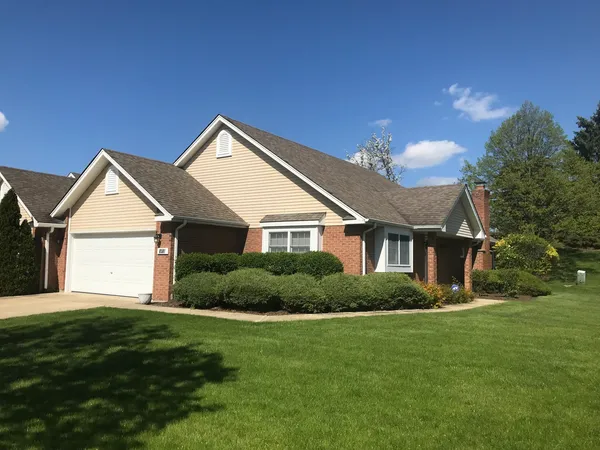 $410,000 | 8581 Sandalwood Drive, Darien, IL 60561