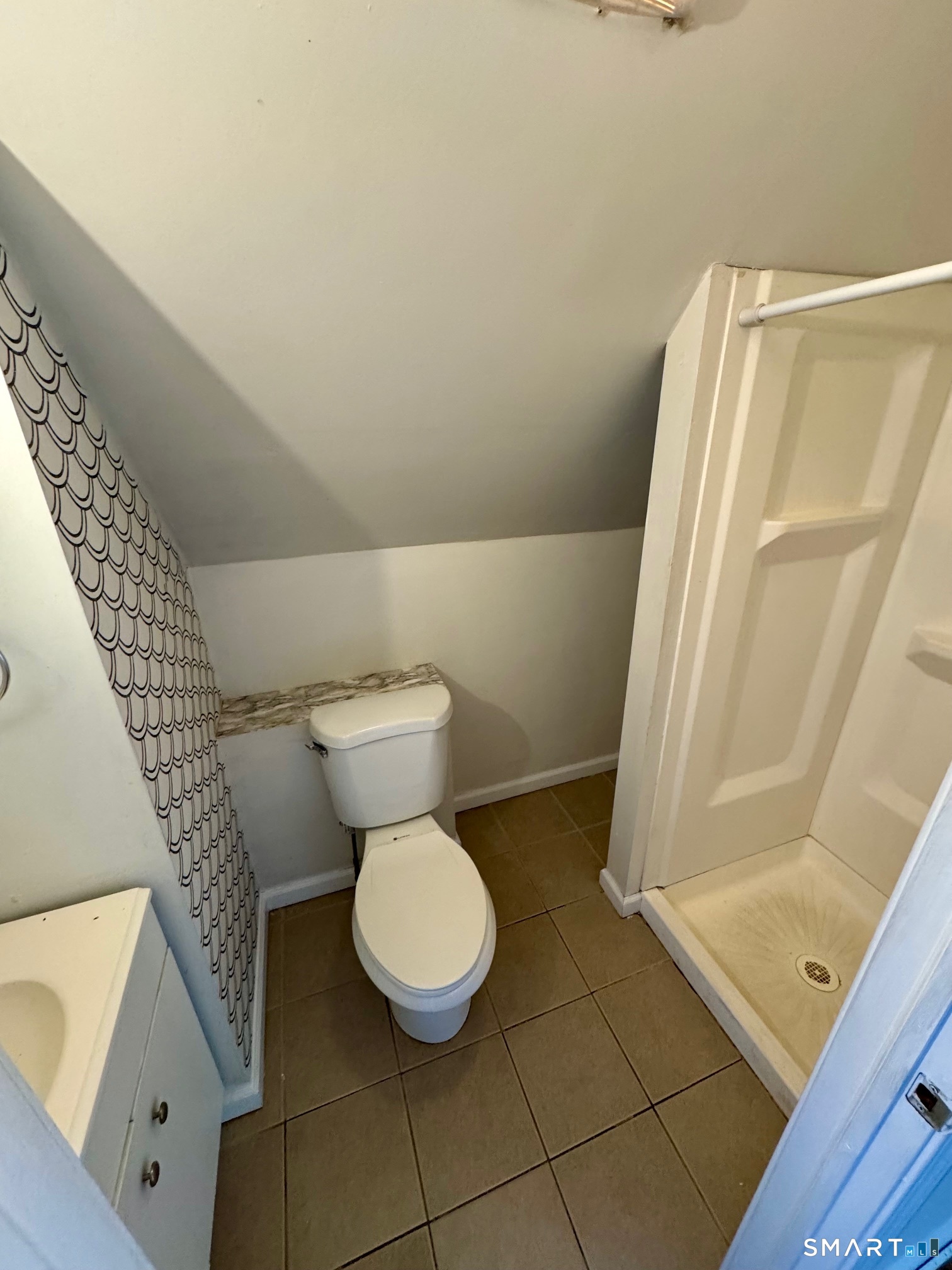 97-99 Victoria Road Hartford, CT 06114 - Photo 14 of 20