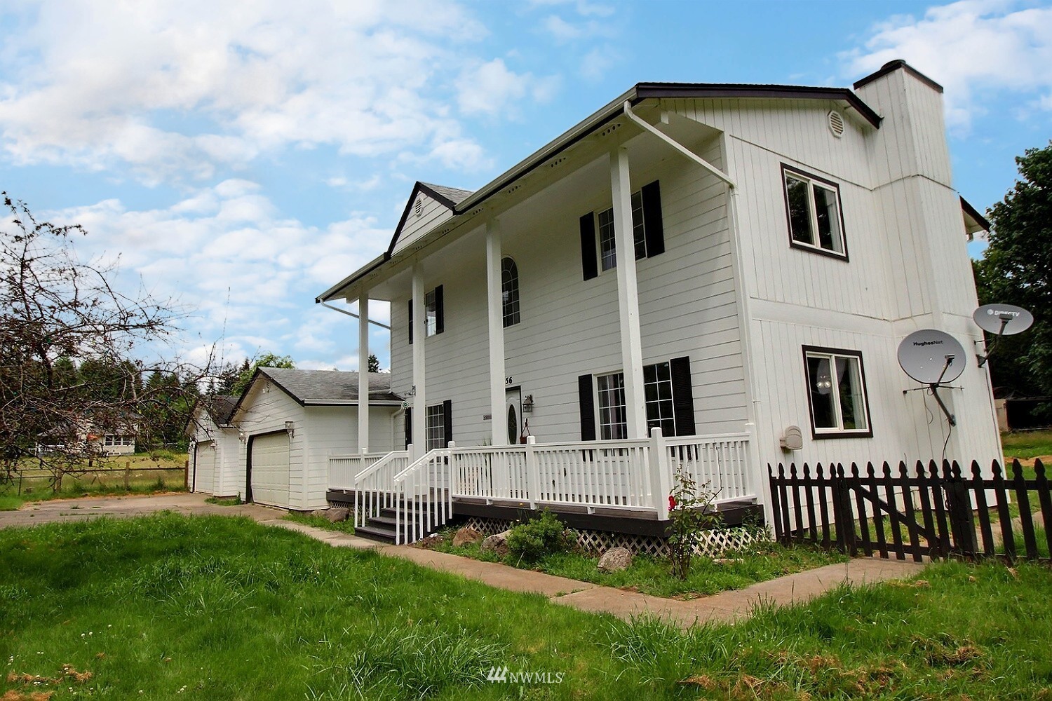 156 Elk Creek Road Chehalis, WA 98532 - Photo 26 of 39 a front view of a house with a yard