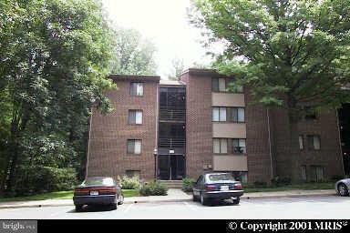 1558 Northgate Square, Unit 21A Reston, VA 20190 - Photo 1 of 18 Exterior (Front)
