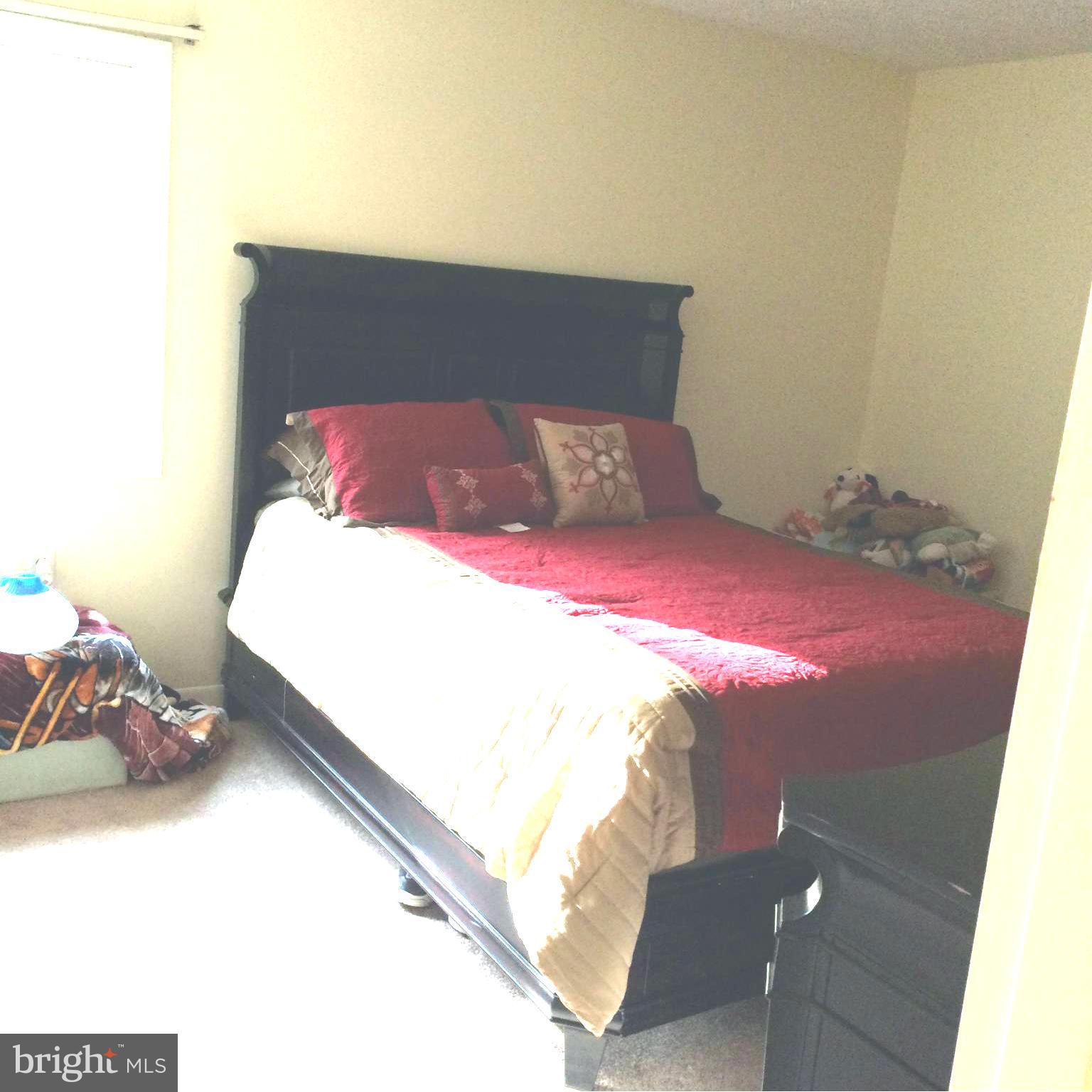 1558 Northgate Square, Unit 21A Reston, VA 20190 - Photo 6 of 18 Bedroom (Master)