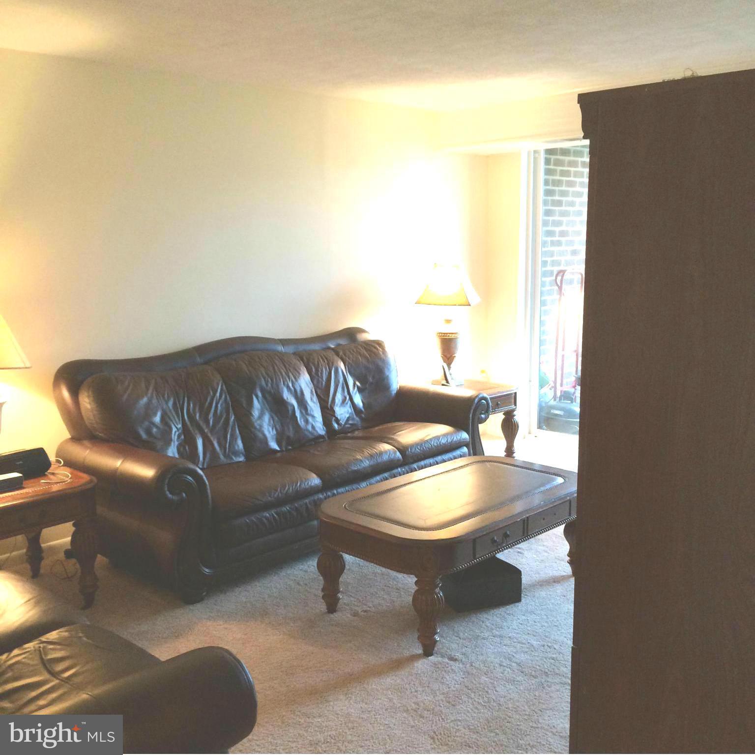 1558 Northgate Square, Unit 21A Reston, VA 20190 - Photo 7 of 18 Living Room