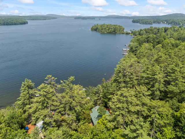 $928,000 | 20-21 Bass Cove, Oakland, ME 04963