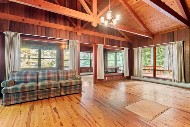 $928,000 | 20-21 Bass Cove, Oakland, ME 04963