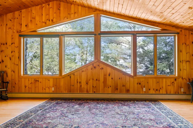 $928,000 | 20-21 Bass Cove, Oakland, ME 04963