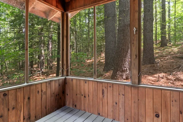 $928,000 | 20-21 Bass Cove, Oakland, ME 04963