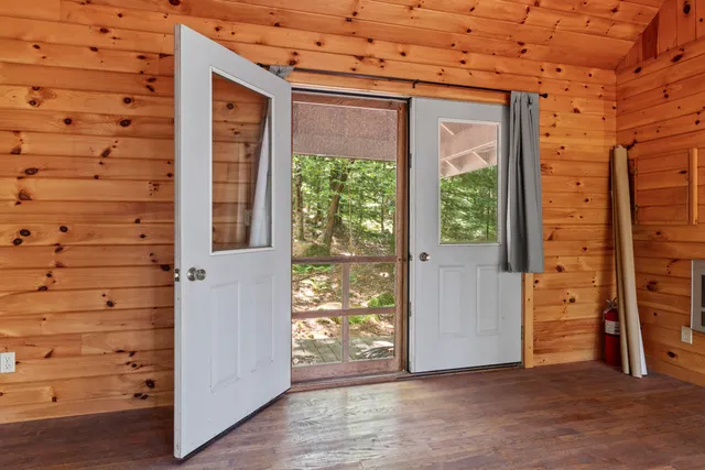 $928,000 | 20-21 Bass Cove, Oakland, ME 04963