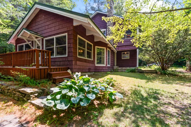 $928,000 | 20-21 Bass Cove, Oakland, ME 04963