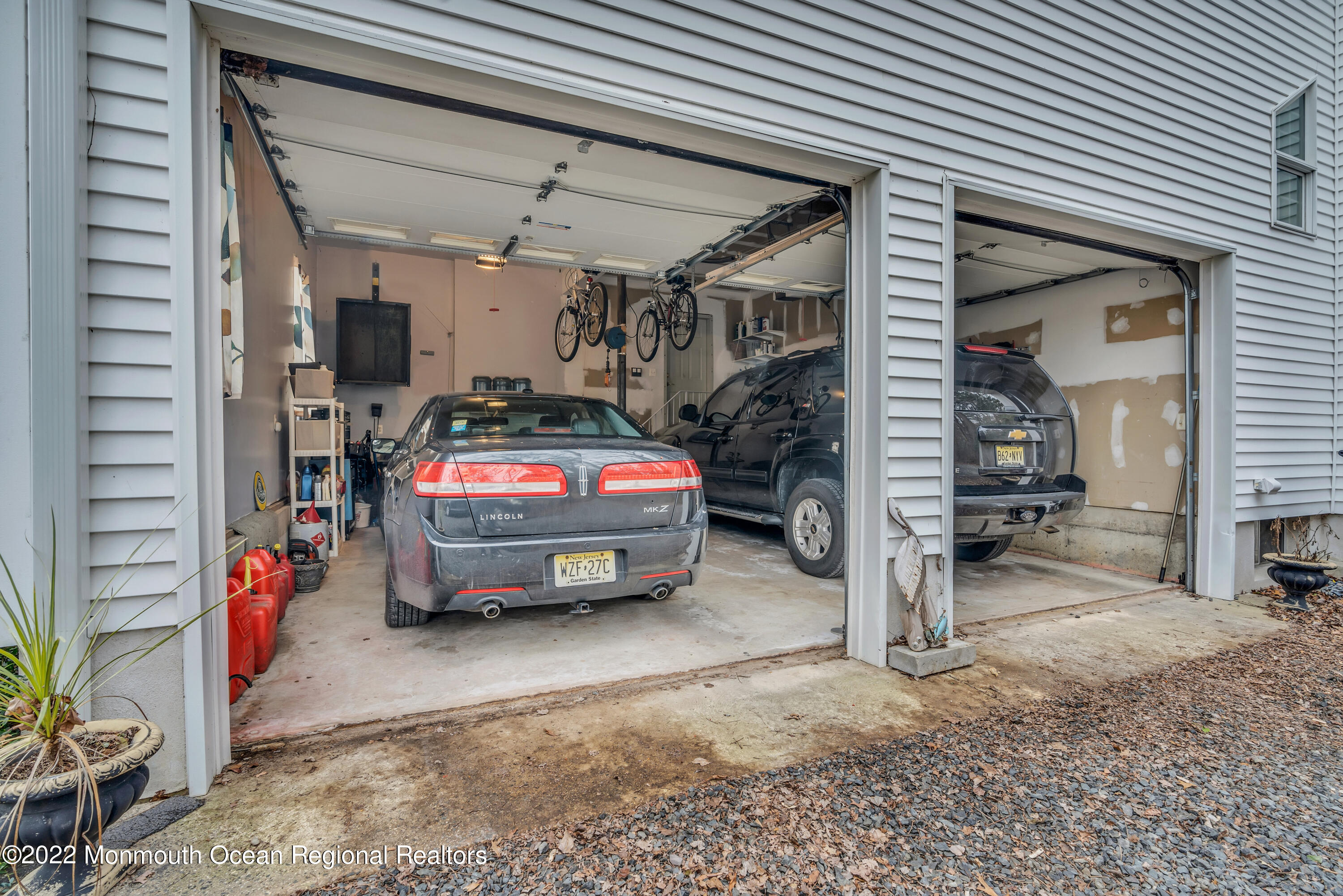 33 Sloop Creek Road Bayville, NJ 08721 - Photo 5 of 62 041_dsc07802