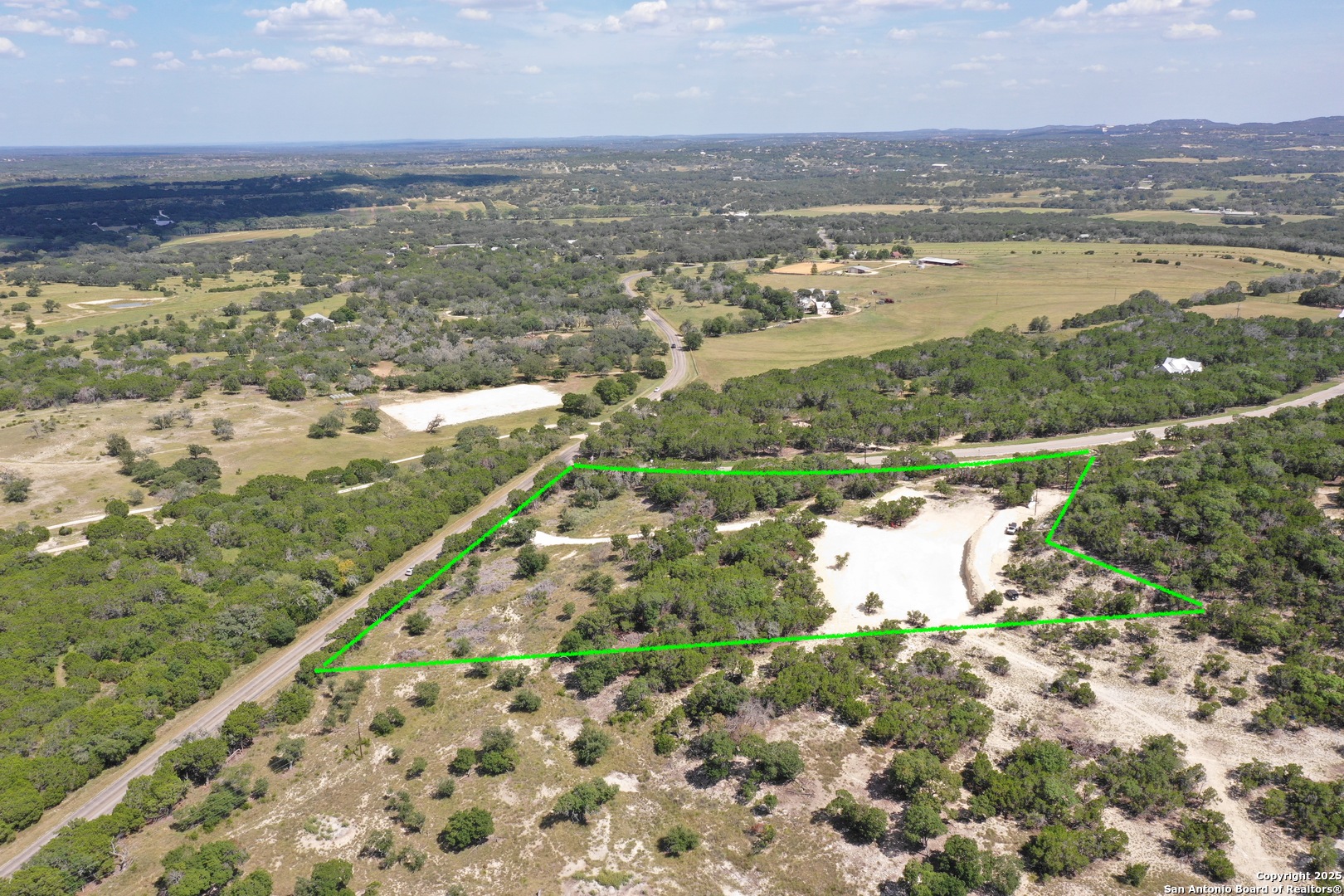 502 Waring Welfare Road Boerne, TX 78006 - Photo 28 of 33 a view of city and ocean