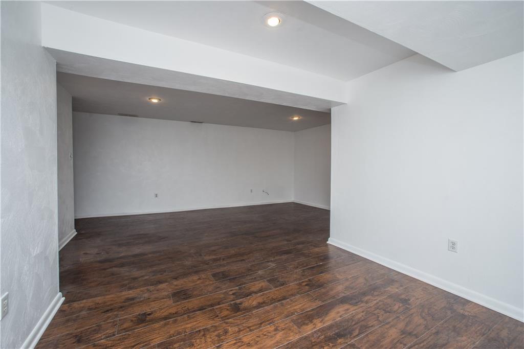 516 Friday Road Pittsburgh, PA 15209 - Photo 16 of 23 Gallery Image 16