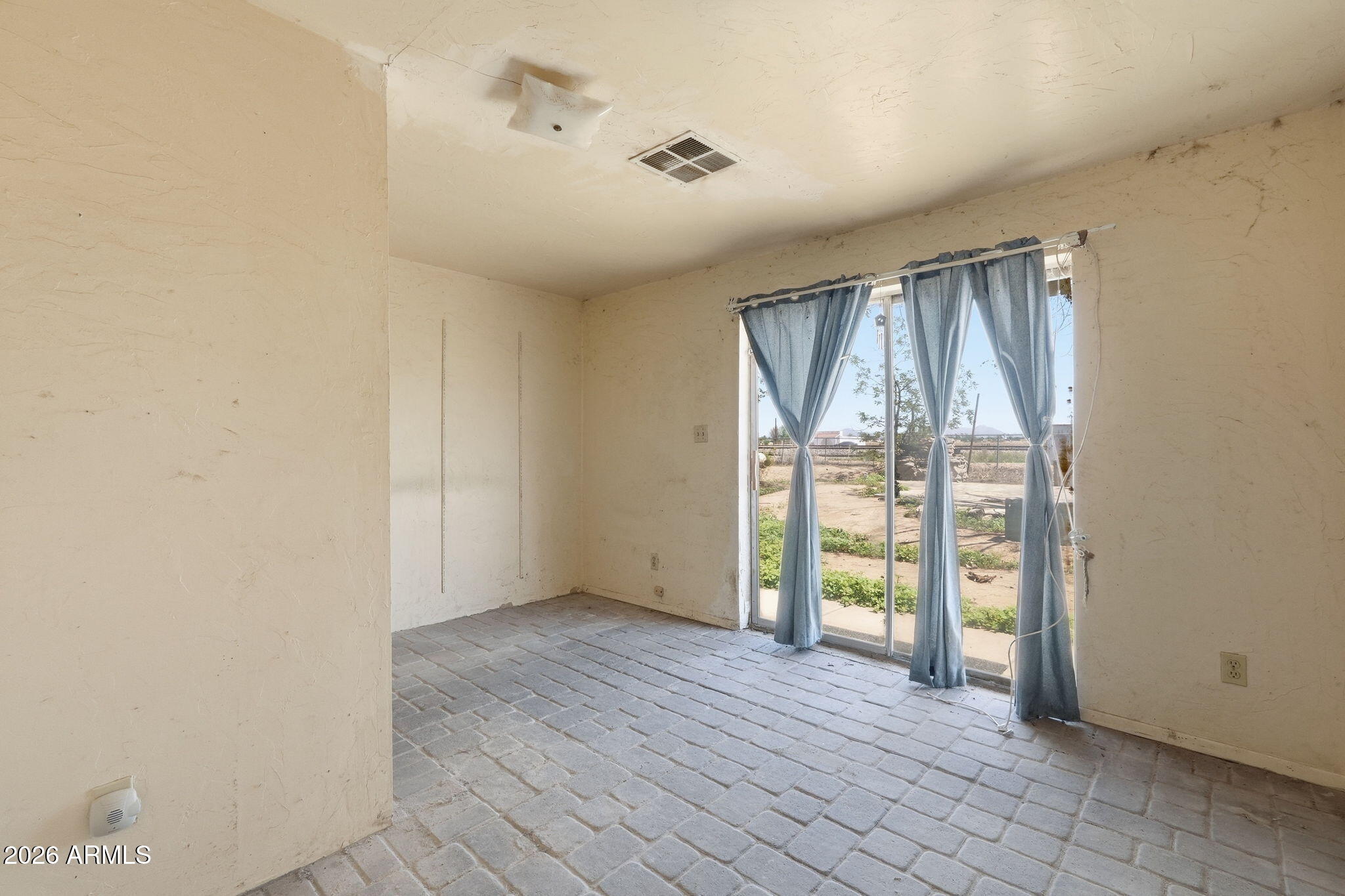 1631 South Trekell Road Casa Grande, AZ 85193 - Photo 17 of 31 Living Area