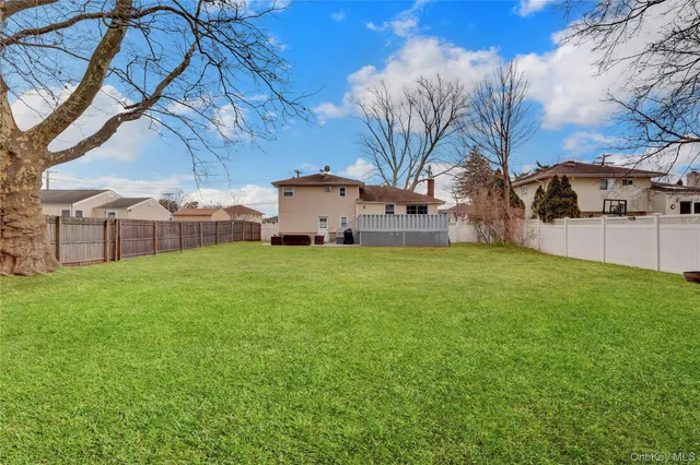 $4,500 | 64 Eileen Avenue, Plainview, NY 11803