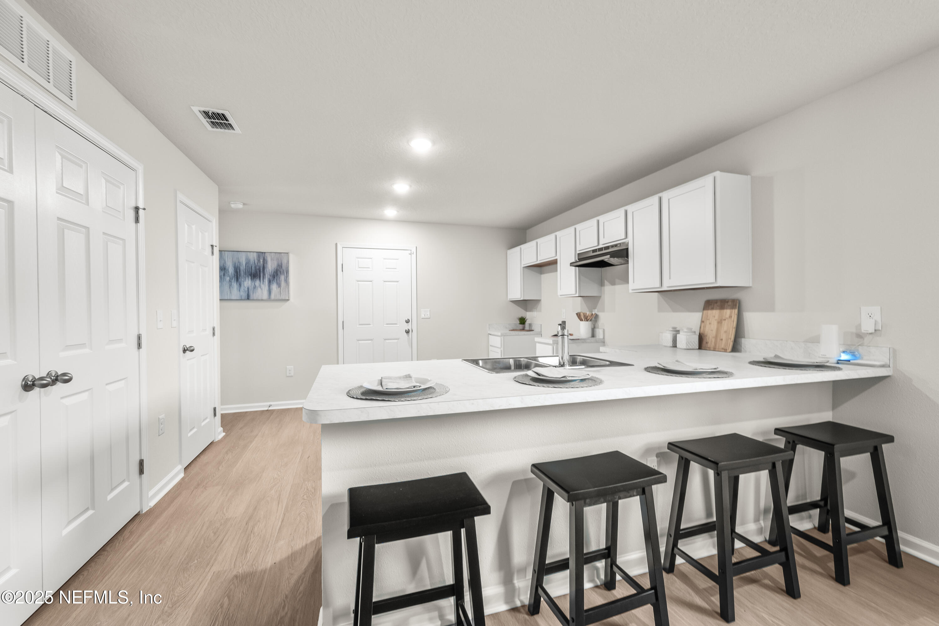 8077 Devoe Street Jacksonville, FL 32220 - Photo 6 of 18 P1392430.jpg-FULL