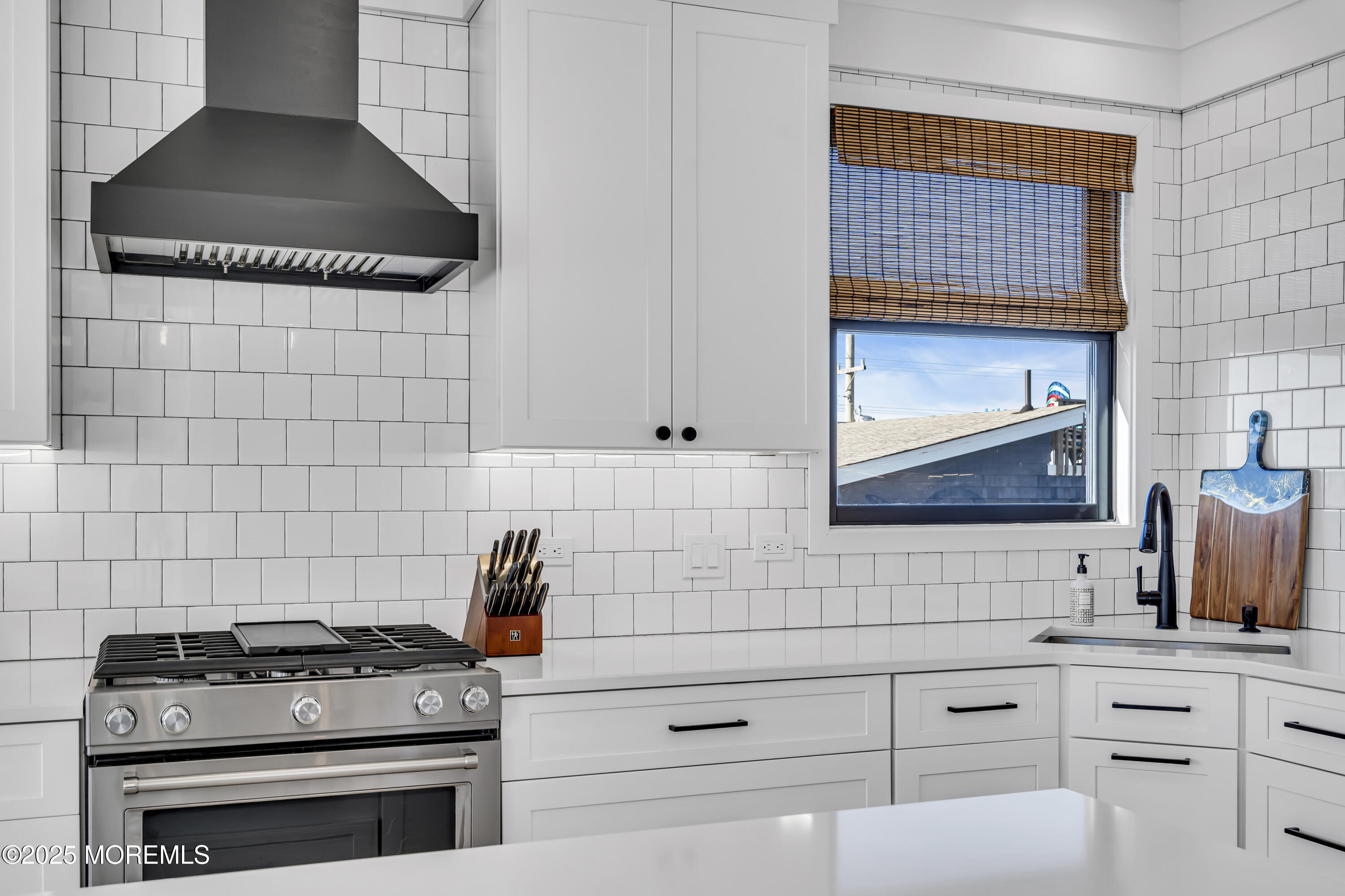 3 Middlesex Avenue Harvey Cedars, NJ 08008 - Photo 14 of 66 054_dsc08013_454