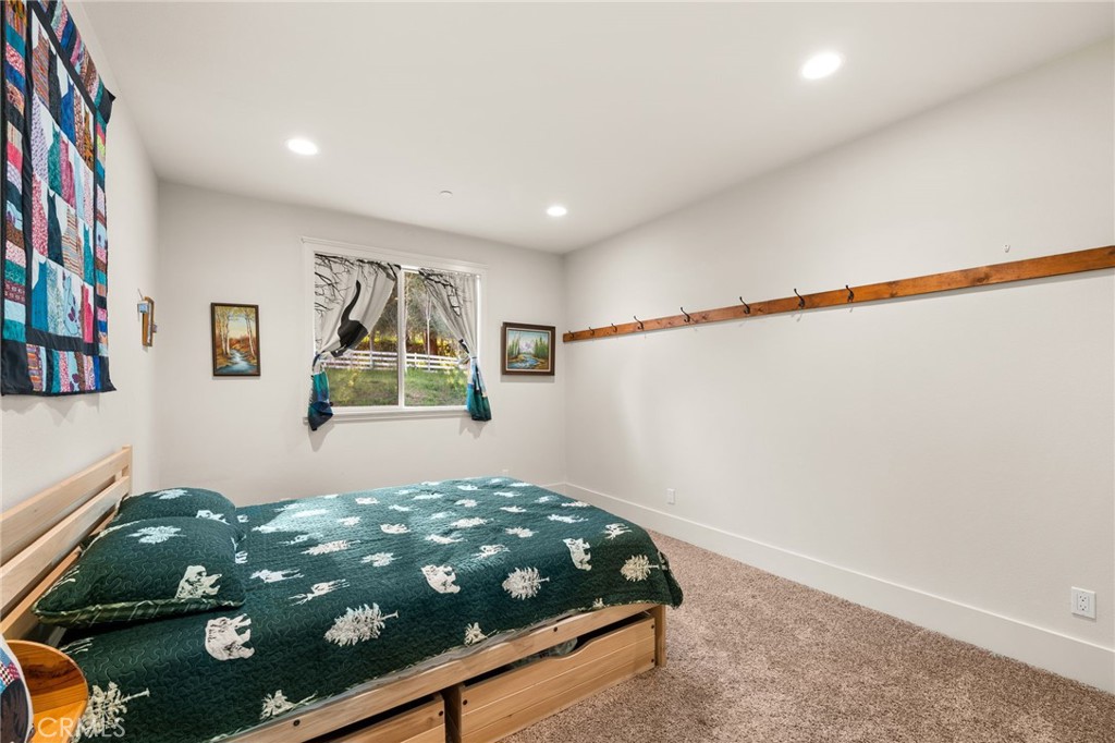 11821 Raspberry Lane Oak Glen, CA 92399 - Photo 25 of 49