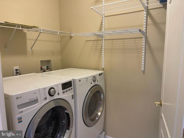 11 Tree Swallow Drive Princeton, NJ 08540 - Photo 26 of 29 a utility room with dryer and washer