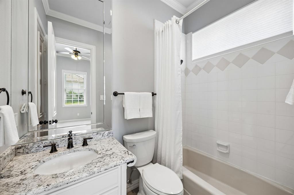 19 Windsor Ridge Frisco, TX 75034 - Photo 29 of 40 Downstairs Bedroom En-Suite