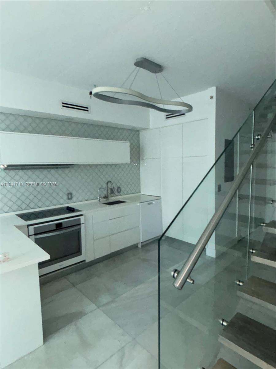 690 Southwest 1st Court, Unit 2124 Miami, FL 33130 - Photo 6 of 20