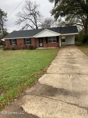 $1,200 | 1617 School Street, Tunica, MS 38676