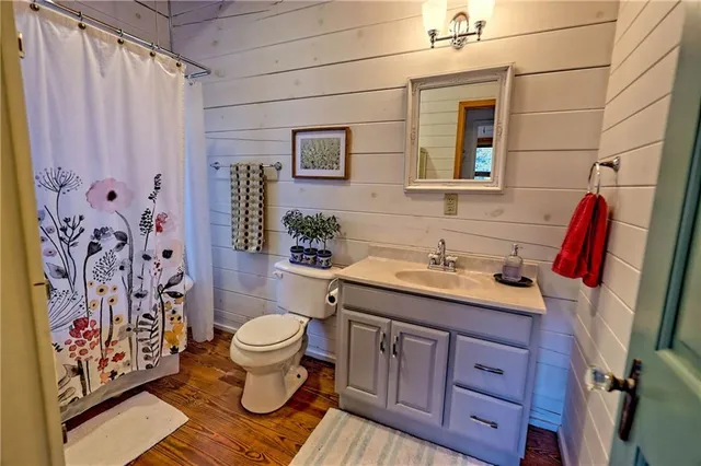 $1,595,000 | 9406 Bridge Creek Road, Tiger, GA 30576