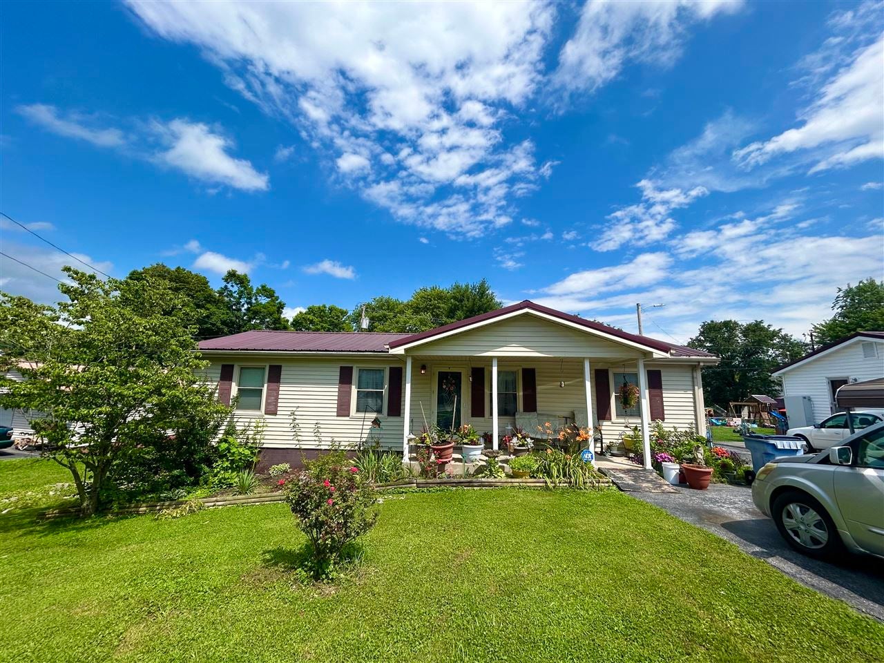101 Forrester Road Glasgow, KY 42141 - Photo 1 of 26 Gallery Image 1