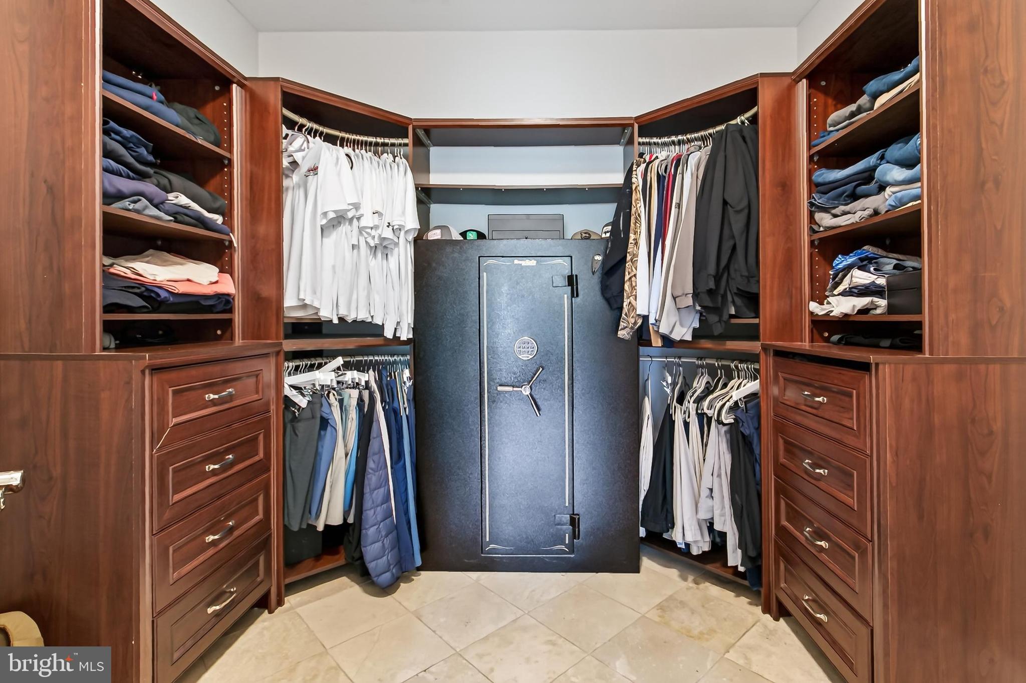 8836 Rommel Drive Lorton, VA 22079 - Photo 58 of 133 Walk-in Closet custom built-ins