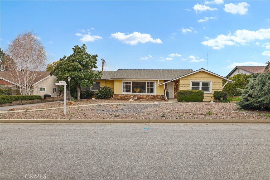 4121 Tenango Road Claremont, CA 91711 - Photo 1 of 1 Front street View