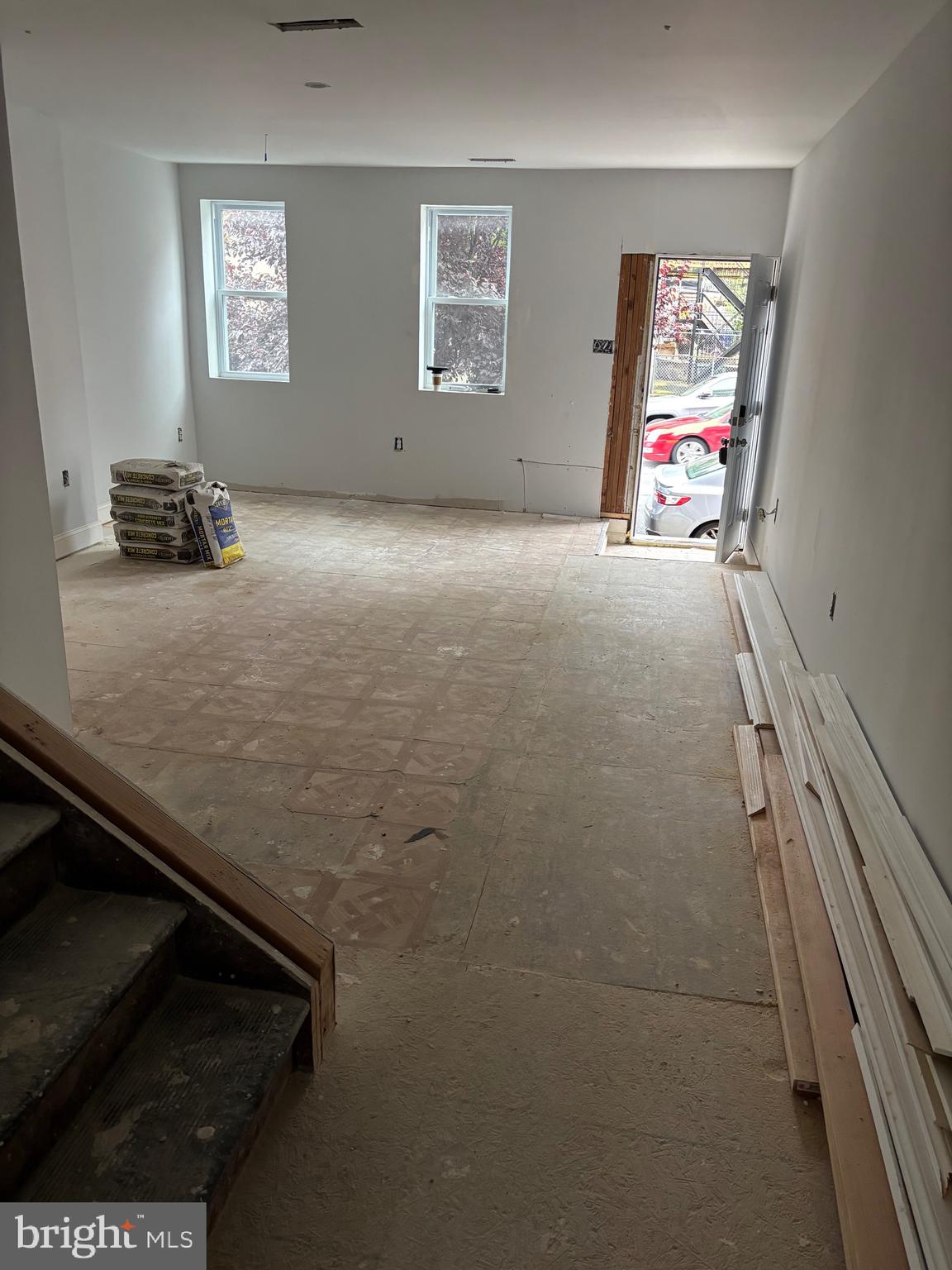 1207 Myrtle Avenue Baltimore, MD 21217 - Photo 3 of 21