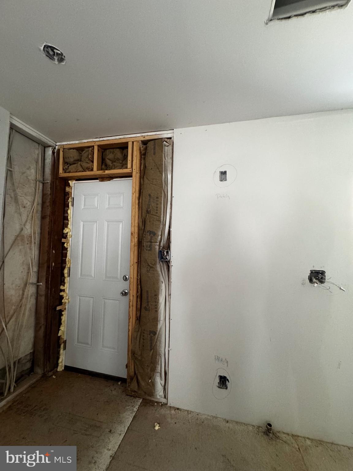 1207 Myrtle Avenue Baltimore, MD 21217 - Photo 7 of 21 Back Door to backyard