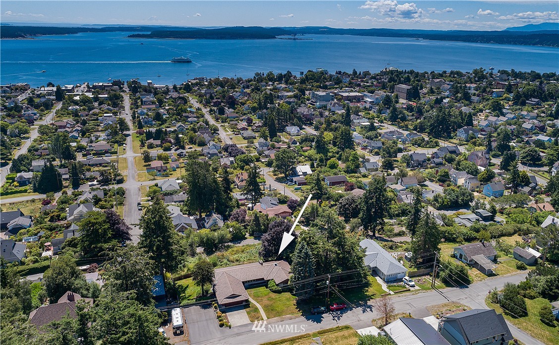 705 Taft Street Port Townsend, WA 98368 - Photo 13 of 40