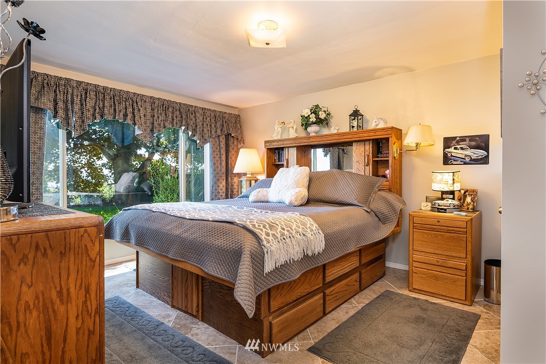 705 Taft Street Port Townsend, WA 98368 - Photo 22 of 40