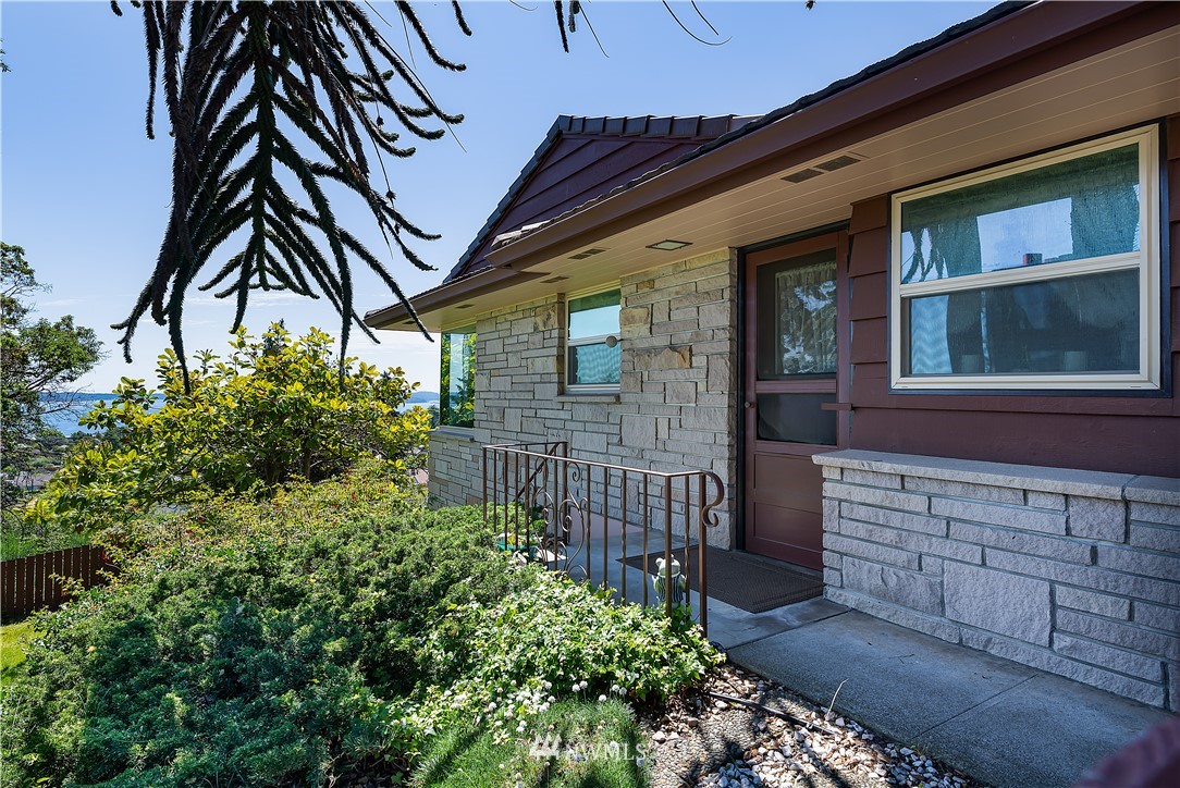 705 Taft Street Port Townsend, WA 98368 - Photo 5 of 40