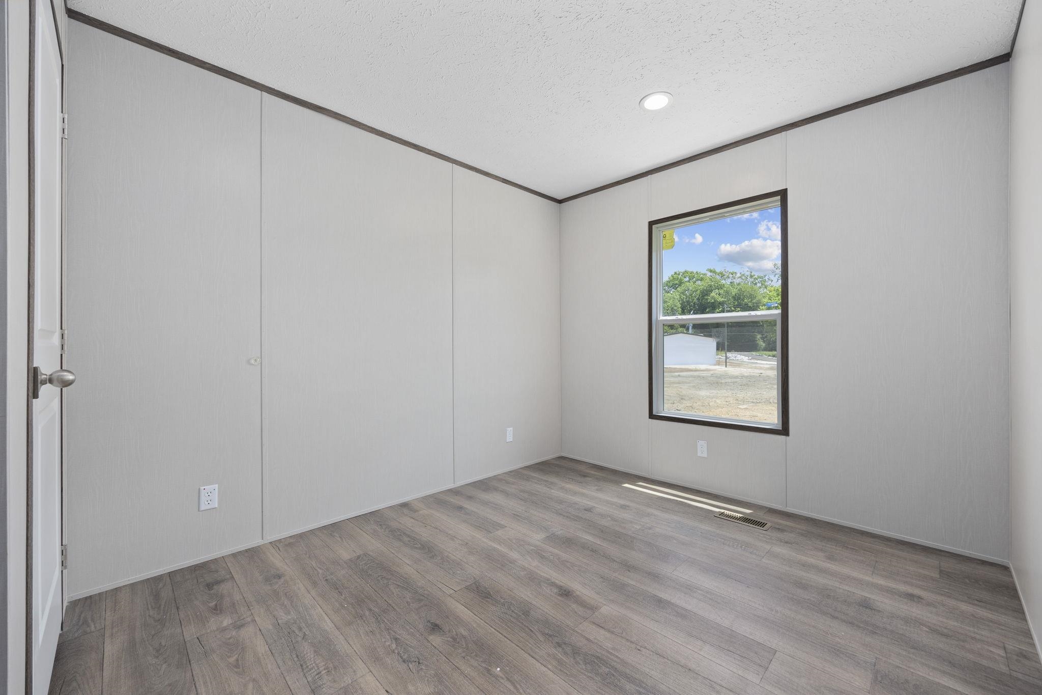 501 North Green Sea Road Loris, SC 29569 - Photo 12 of 28