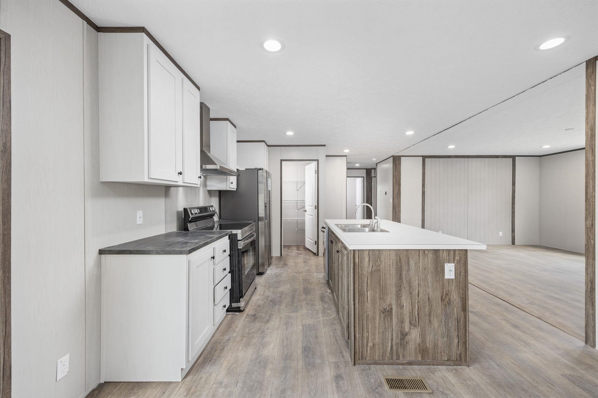 501 North Green Sea Road Loris, SC 29569 - Photo 17 of 28