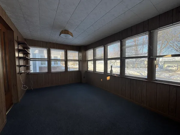 $135,000 | 219 South Jackson Street, Clinton, IL 61727