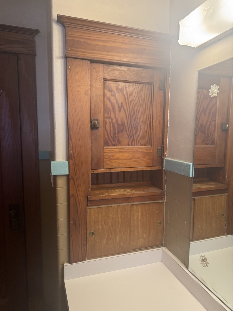 219 South Jackson Street Clinton, IL 61727 - Photo 33 of 50