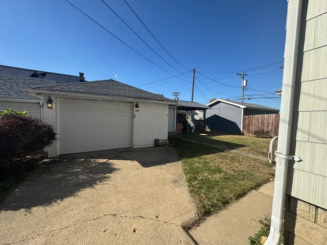 $139,500 | 219 South Jackson Street, Clinton, IL 61727